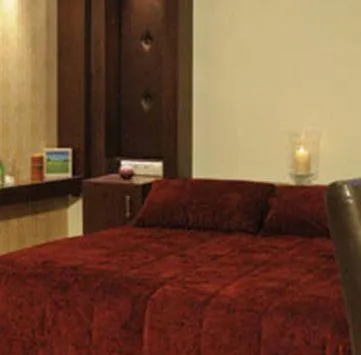 Phaidon & Hotel Florina