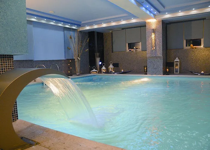 Phaidon & Hotel Florina