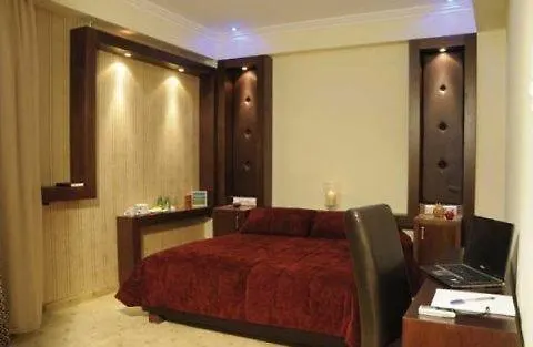 Phaidon & 3* Florina